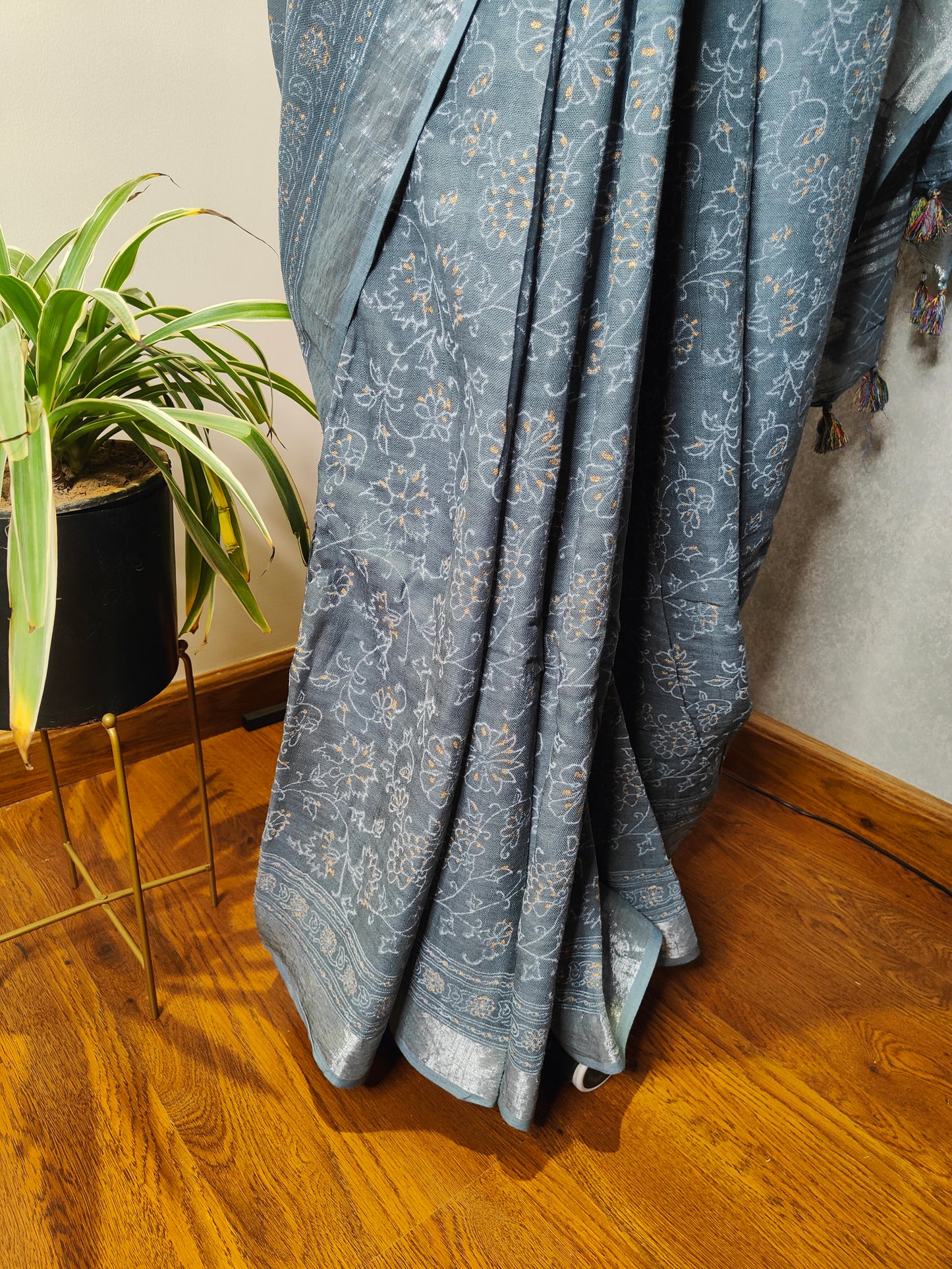 Printed Gray Saree