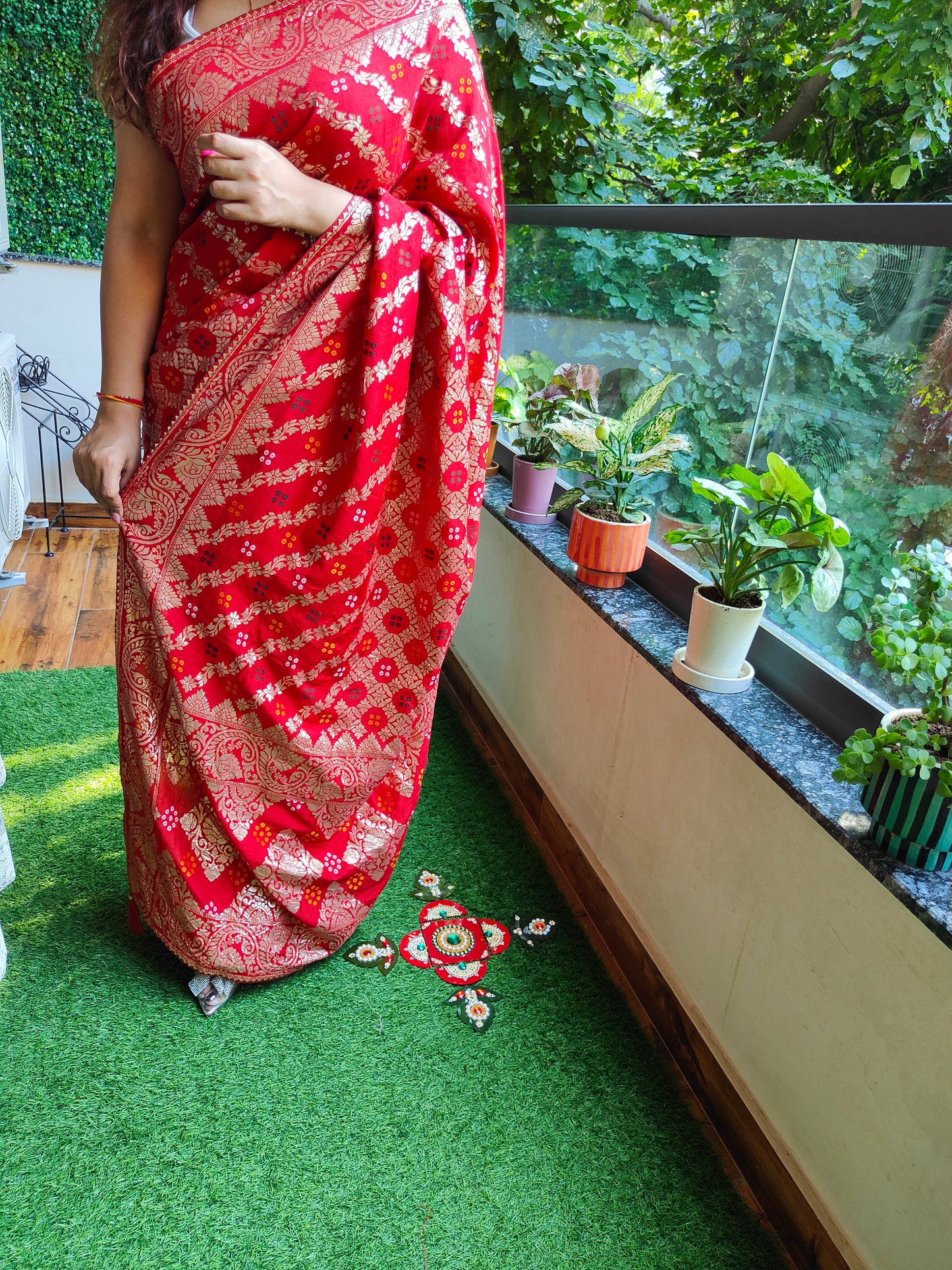 Meena Kari Saree with Gold Zari Work