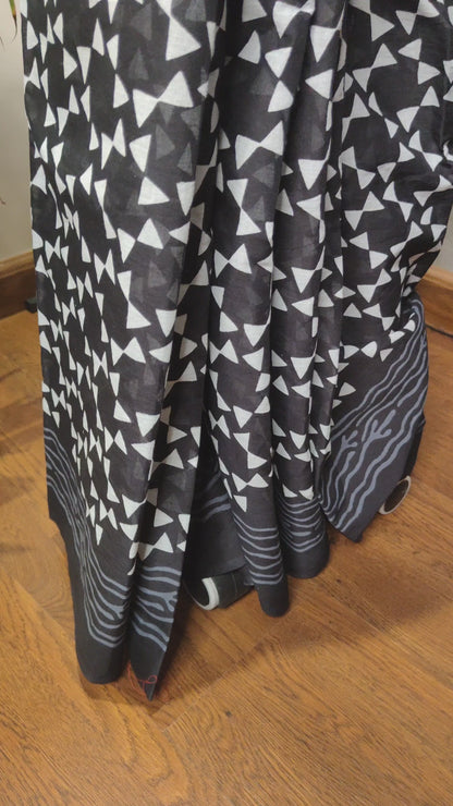 Black Print Saree
